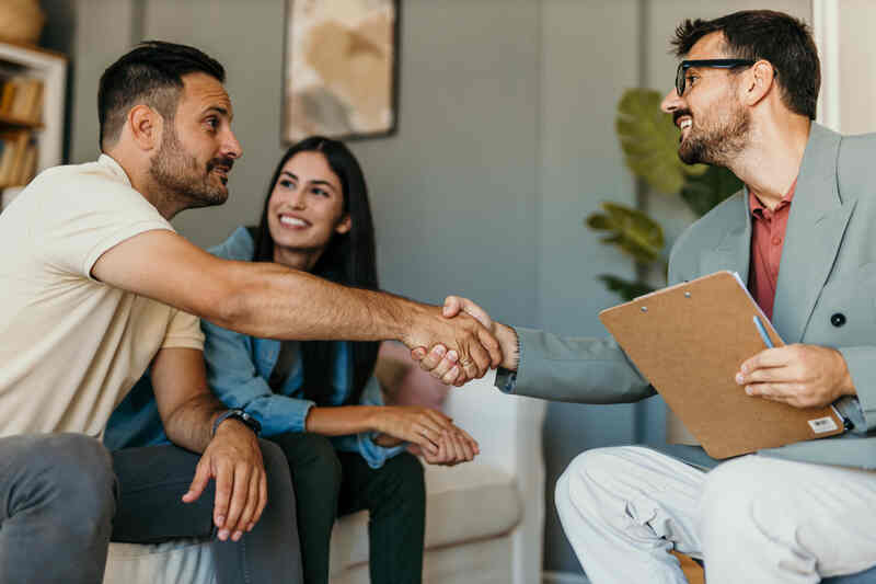 What is the primary objective of the CRM process?